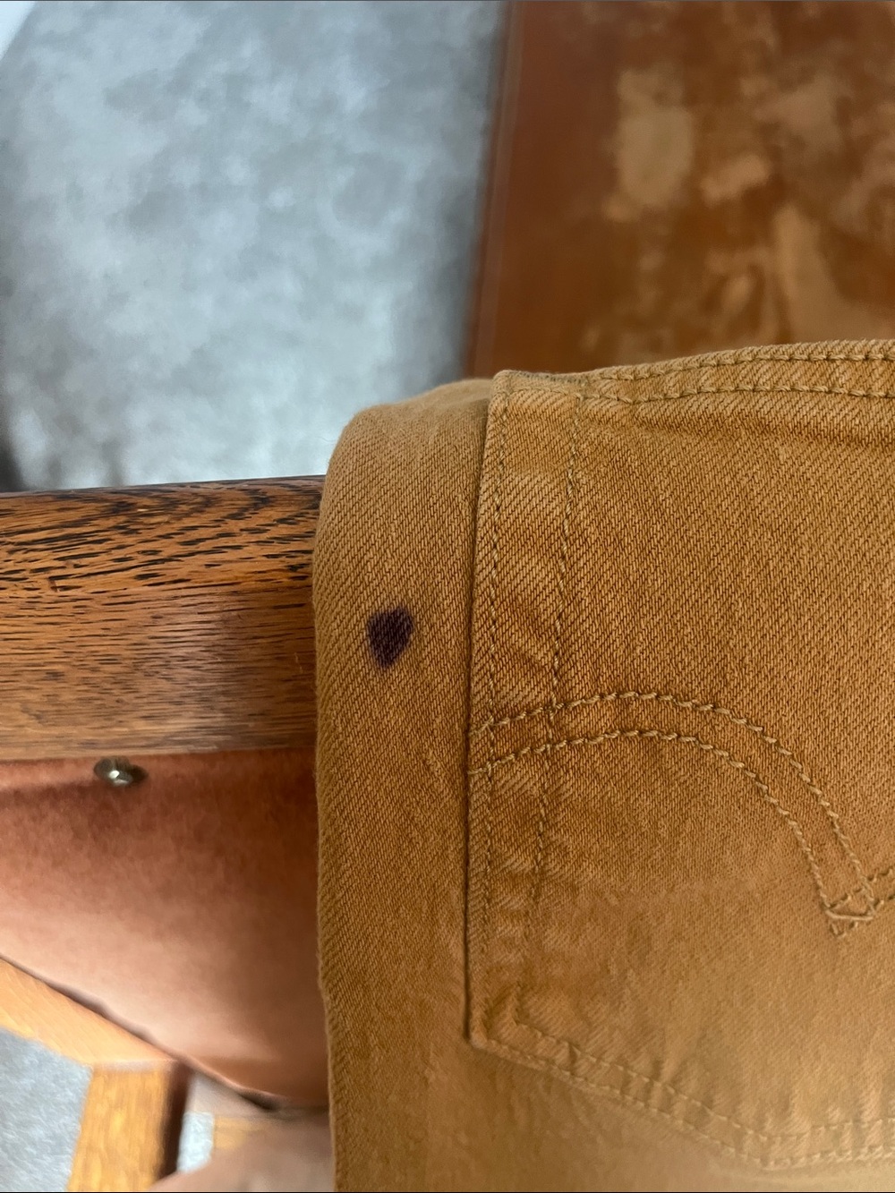 Levi’s rib cage straight jean pants in mustard tan. high waisted ankle - size 26 - Picture 4 of 4